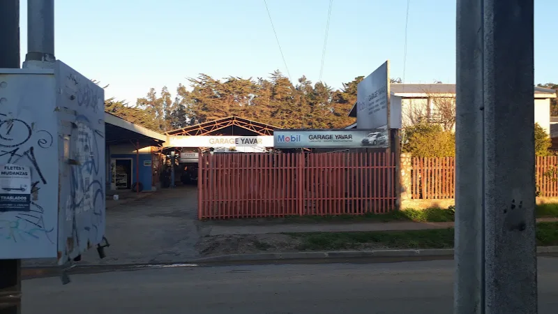 Fotografía de Garage Yavar